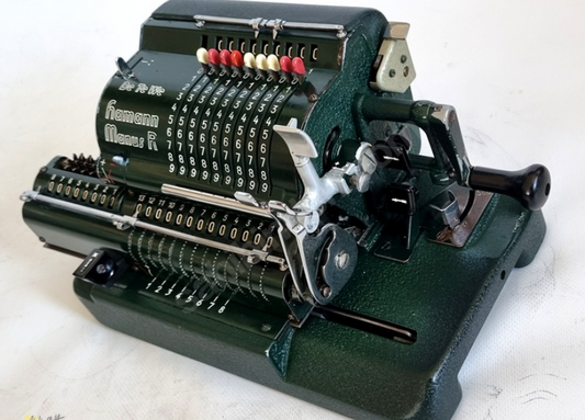 Antique Calculator De Te We Hamann Manus R calculator