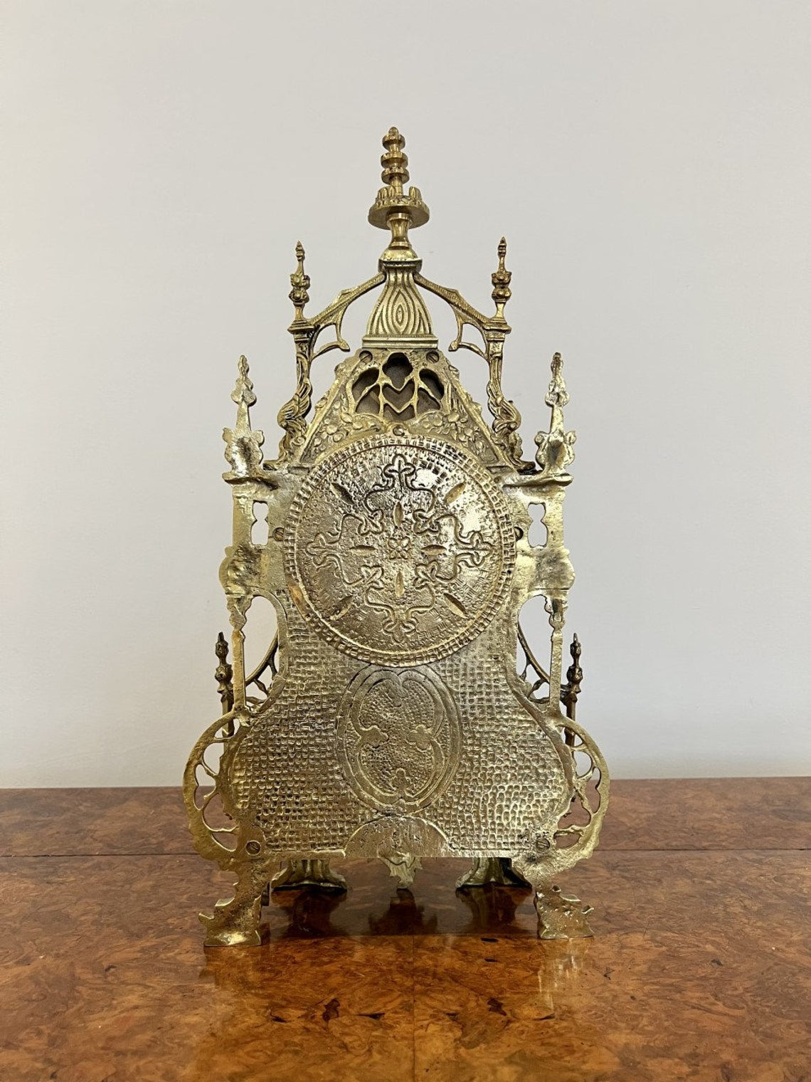 Wonderful antique Victorian quality ornate brass mantle clock