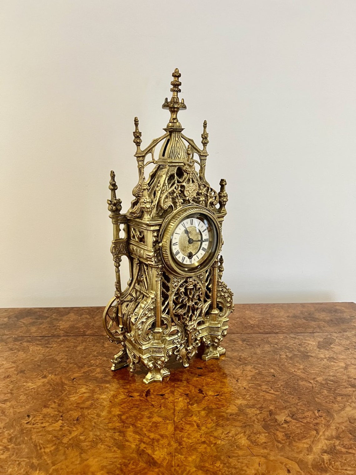 Wonderful antique Victorian quality ornate brass mantle clock