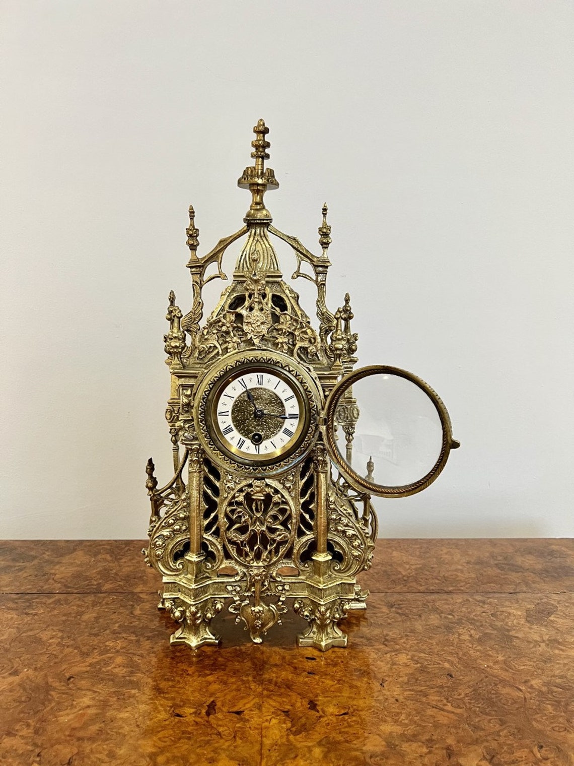 Wonderful antique Victorian quality ornate brass mantle clock