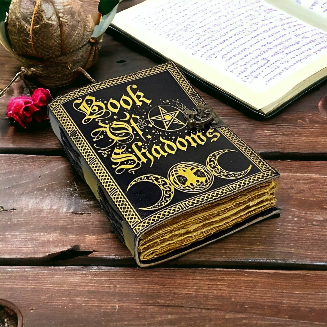 Book of shadows Vintage Handmade leather journal Gothic, Grimoire , Travel Writing Notebook, Deckle Edge Paper Lock Closure, men & Women