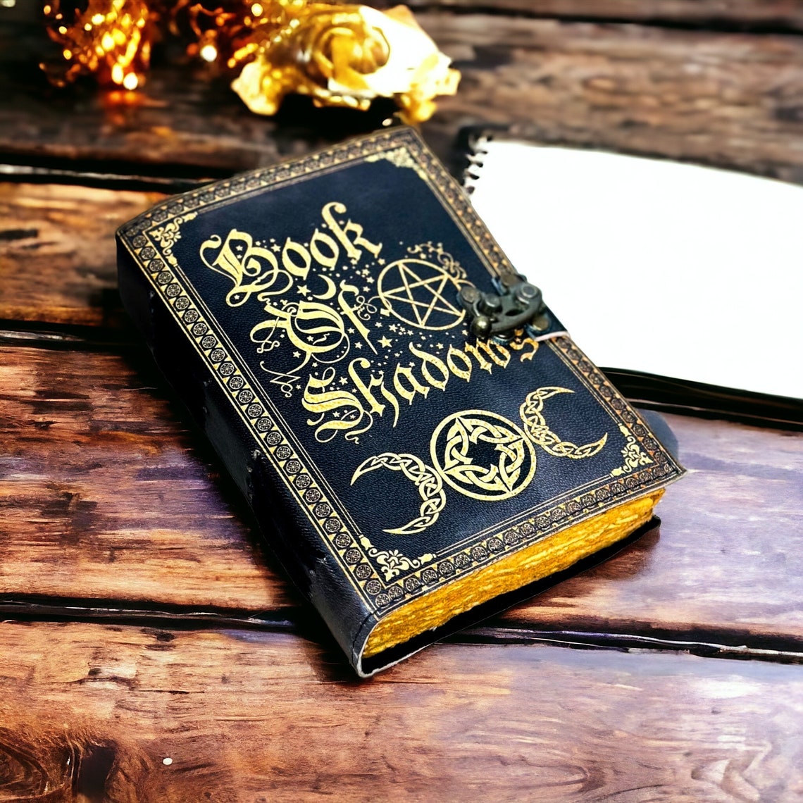 Book of shadows Vintage Handmade leather journal Gothic, Grimoire , Travel Writing Notebook, Deckle Edge Paper Lock Closure, men & Women