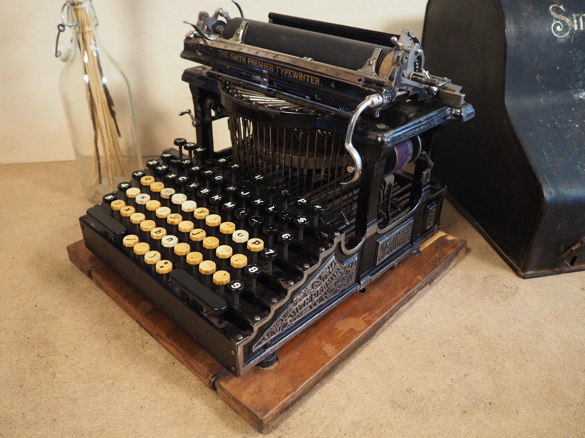 Smith Premier 1 typewriter (1889) rare antique typewriter beautiful decals original writing machine