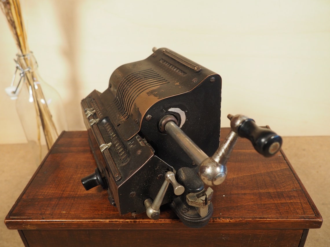 Original BRUNSVIGA Calculator (1920's) with base and case rare antique calculating machine calculation