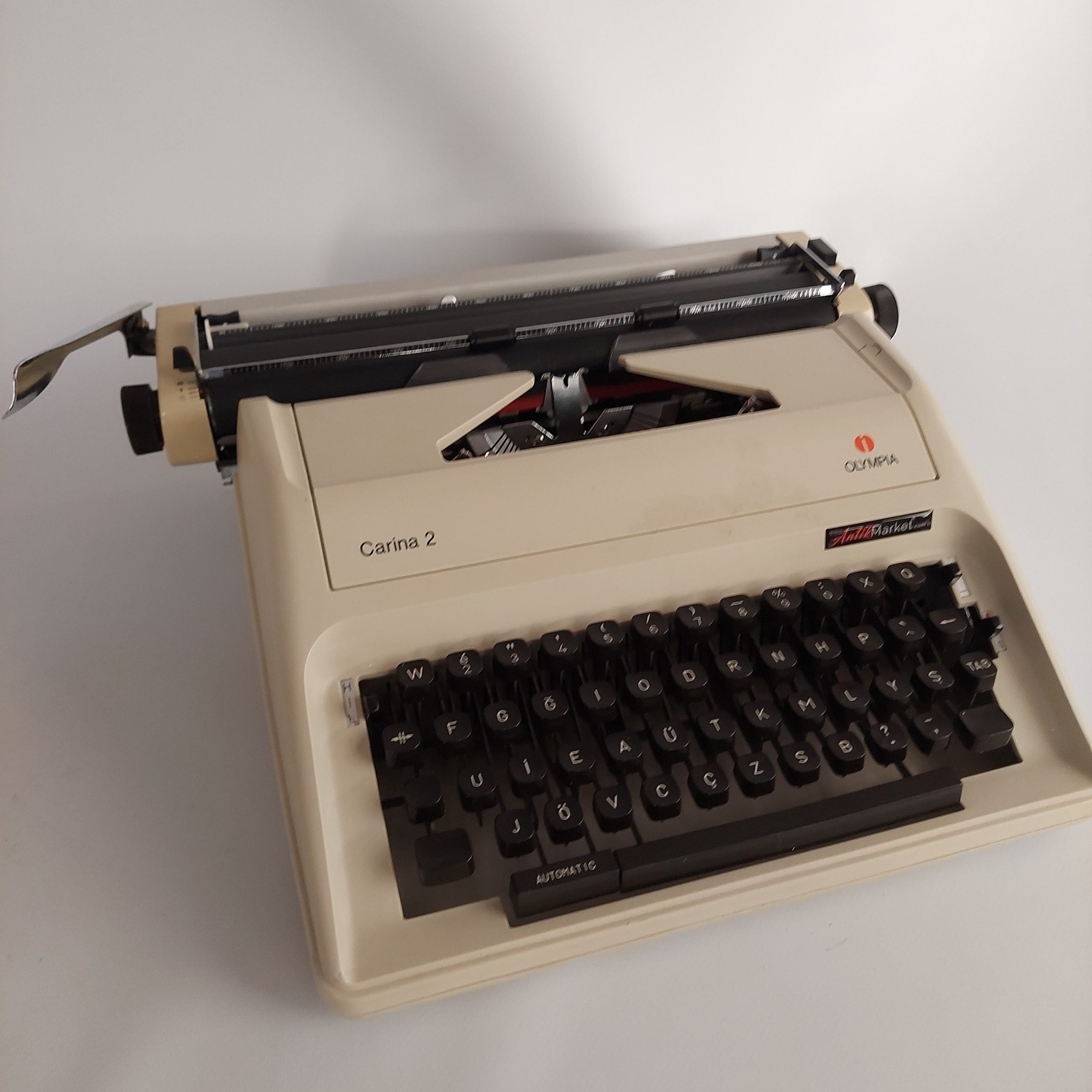 Olimpia Carina-2 Typewriter – Vintage Type Shop