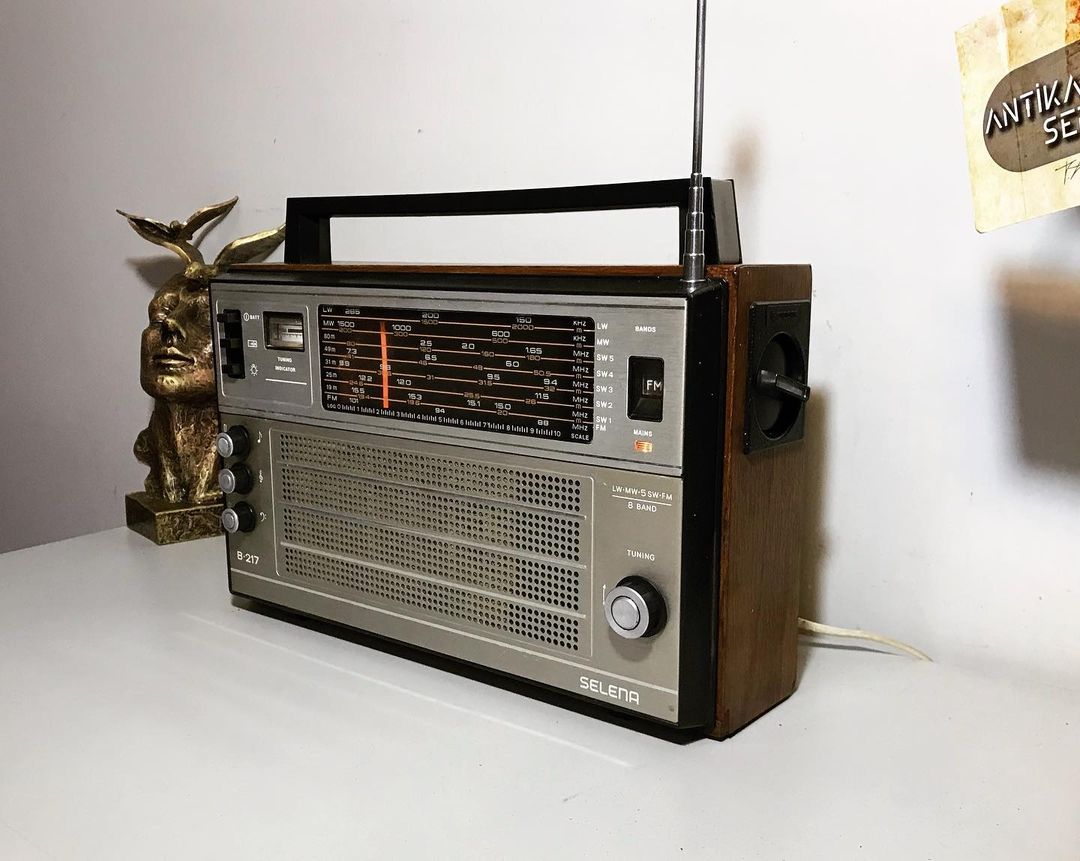 Shops Vintage radio