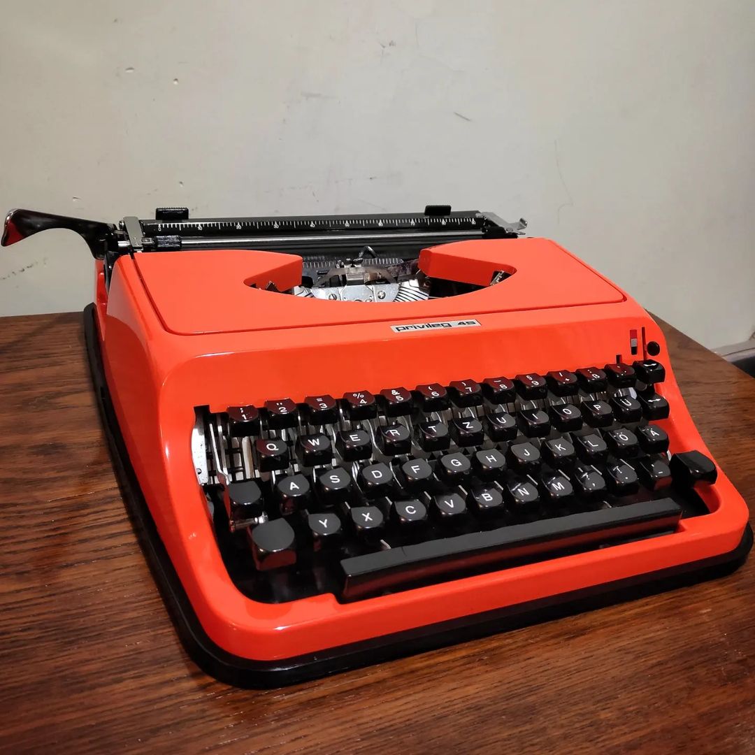 1970's Italy  Privileg brand 45 model portable popart typewriter