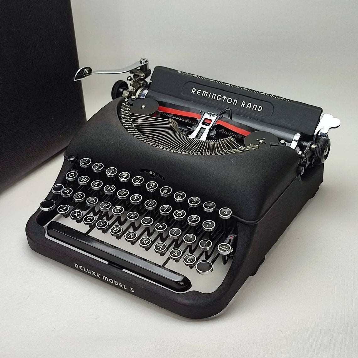 Qwerty*! Remington Rand Deluxe 5 Model Portable Typewriter, All Things are Orjinal and New!!!